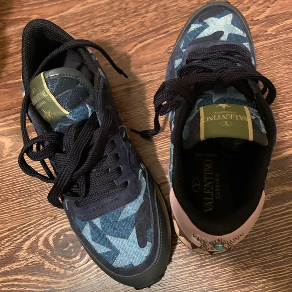 Valentino Shoes - Size 7